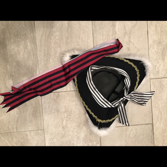 Rum and Coke Couples Halloween Costume - Picture 3 of 4